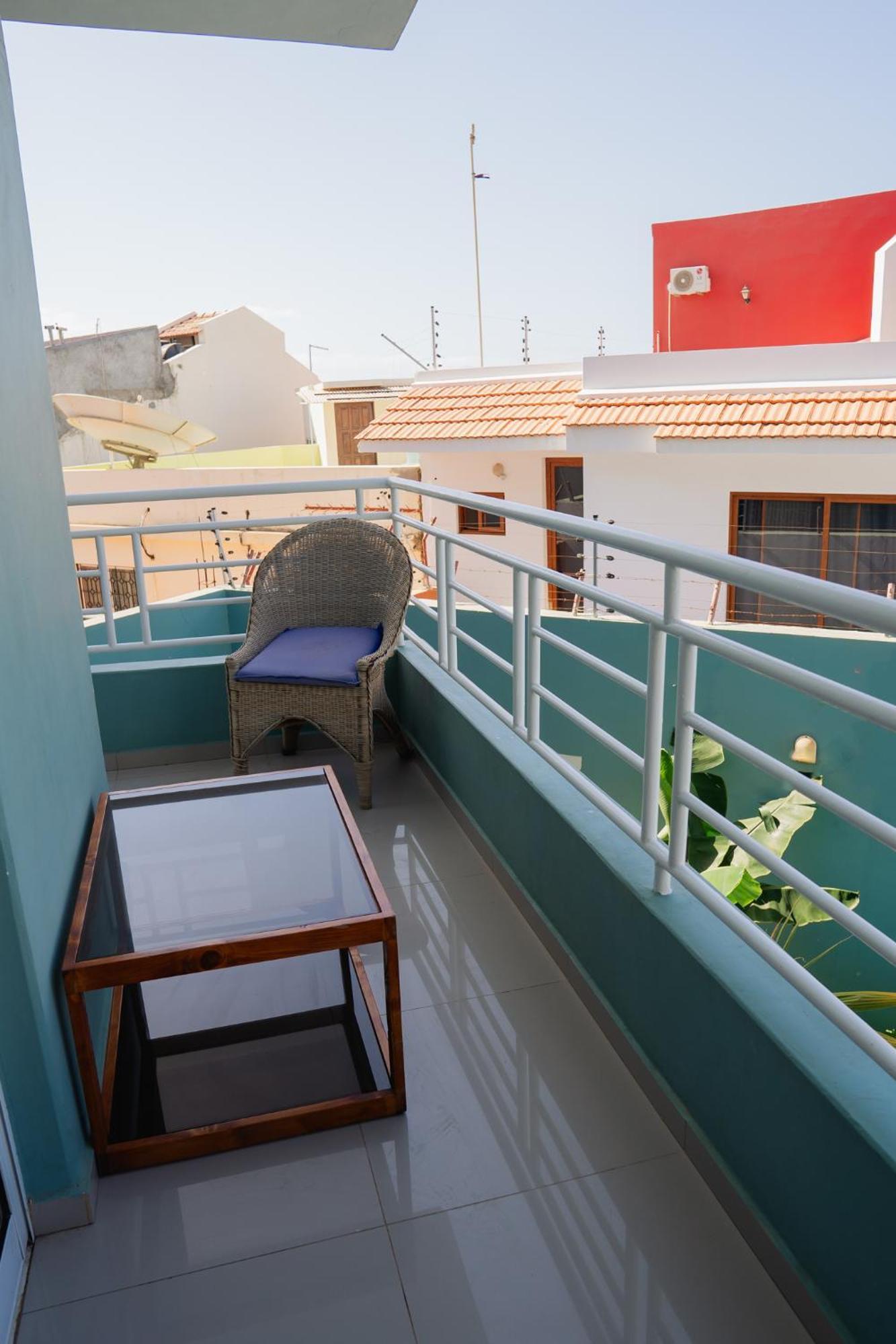 Praia Guest House Extérieur photo