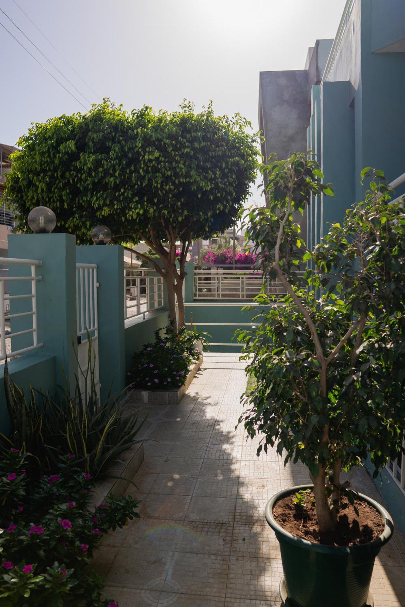 Praia Guest House Extérieur photo